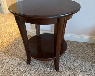 #9 - $80 - Pair of round side table 26x26x28