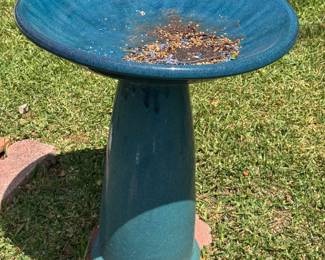 #33 - $68 -Blue bird bath pottery blue glaze 20Dx25H