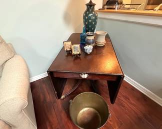 Drop Leaf Table