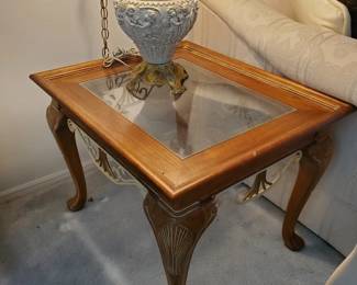 (1) of (2) lamps and table