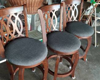 (3)bar stools.  Now $50 fir all 3!!!