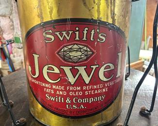 Swift's Jewel Shortening 45 pound tin w/ lid and both handles!