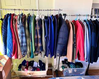 Men's XL Duluth Trading Jacket's, Hoodies, And Outer Wears And Washed Caps