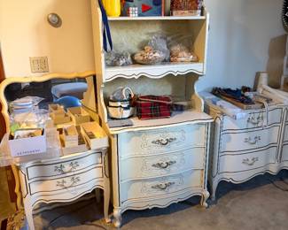 Girls white bedroom set