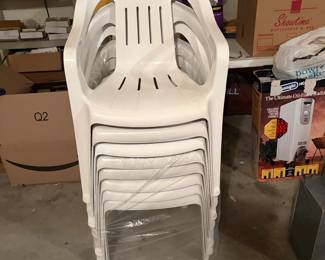 Outdoor stacking chairs