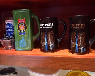 Kitchen items,Mugs
