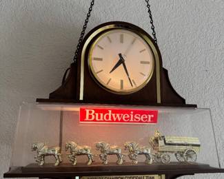 Budweiser Light/Clock