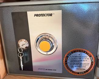 safe w/ keys and combo