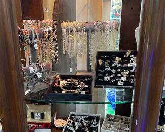 Vintage and Unique Pieces 