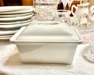 Pillivuit France Stoneware