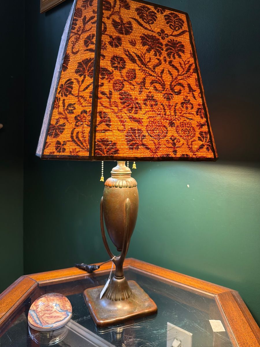 Tiffany Studios lamp 