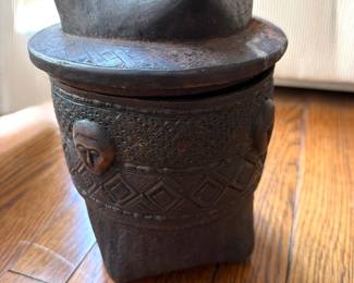 Kuba people (Congo) lidded wood box