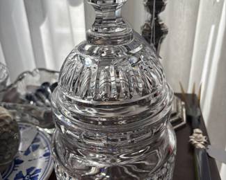 Waterford biscuit jar/US Capitol