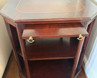 Pair/Kittinger English book tables