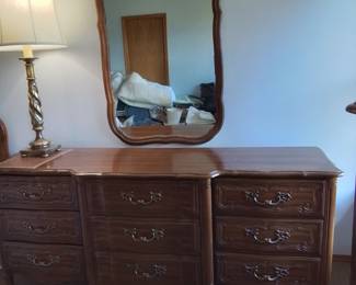 Thomasville 9 drawer dresser and mirror