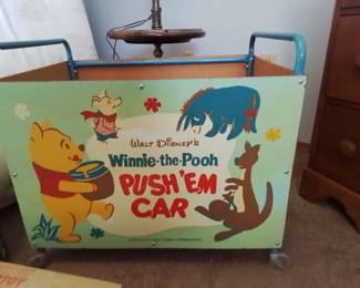 Winnie the Pooh Push 'em Cart