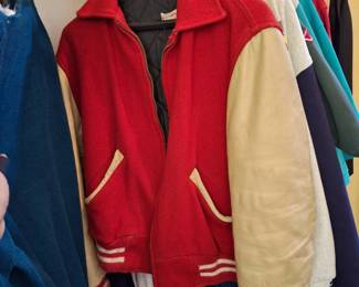 PrimVtg Jacket Ref and Tan