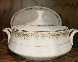 Signature Collection China - Queen Anne - Japan 