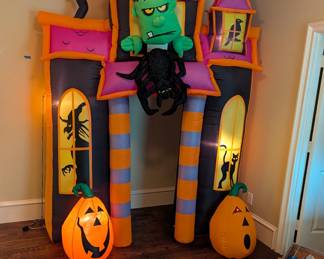 Inflatable Halloween Haunted House.  Never too early to start shopping!
