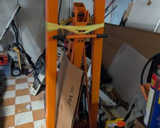 2 Ton Capacity Hydraulic Foldable Shop Crane