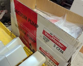 Vacumaster  master vacuum pump