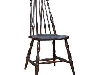 WINDSOR-STYLE BOW BACK CHAIR WITH SADDLE SEAT AND TURNED LEGS