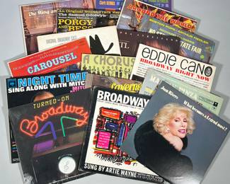 (17pc) LOT OF BROADWAY & SOUNDTRACK VINYL RECORD ALBUMS INCLUDING MY FAIR LADY, PORGY AND BESS, CAROUSEL