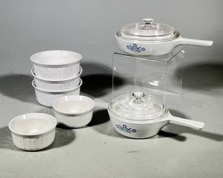 (7pc) CORNINGWARE CORNFLOWER BLUE SKILLETS WITH GLASS LIDS AND ASSORTED RAMEKINS
