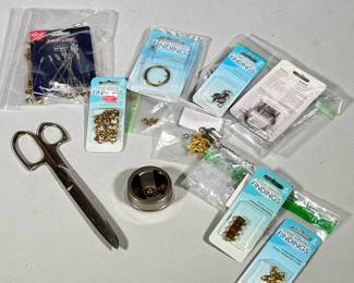 ASSORTED LOT OF JEWELRY FINDINGS, LAPEL PINS, METAL SCISSORS AND STRINGING WIRE