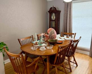 Maple dining room table and chairs 