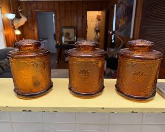 Amber canisters