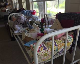 Twin Metal Antique Bed Frame