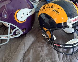 Signed Helmets - Eric Dickerson