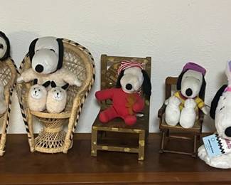 084SnoopyDolls