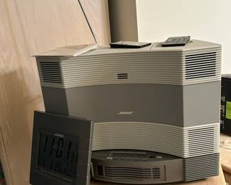Bose Acoustic Wave System II with Dish Changer and Case