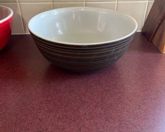 Pyrex Terra Matte mixing bowl