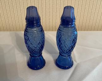 Vintage Avon Cobalt Blue Glass Salt and Pepper Shakers Set 1970's Plastic Tops