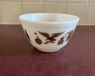 Vintage Pyrex Early American Brown Mixing Bowl 
