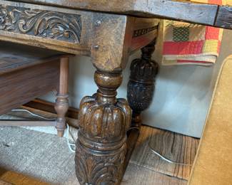 Detail on library table