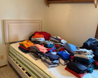 Assorted Men's Clothing Lot