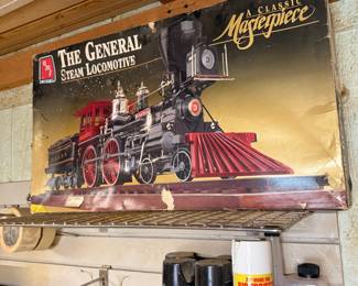 MPC "The General" Steam Locomotive Model Kit 1/25 Scale