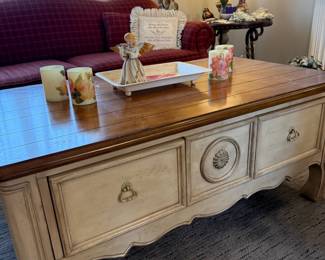 Ethan Allen French Country Style Coffee Table