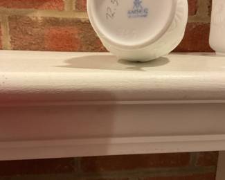 Kiser stamp on bottom of figurine 