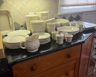 Longaberger dishes 