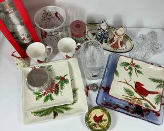 Cardinal  Holiday Dcor Mixed Serving and Accent Collection