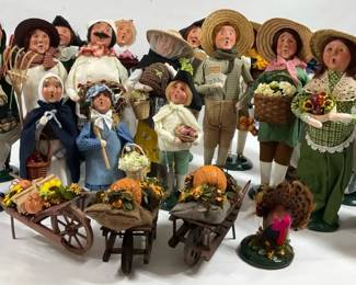 Large Byers Choice Carolers Thanksgiving Harvest Pilgrims Wagon Pumpkins Turkey