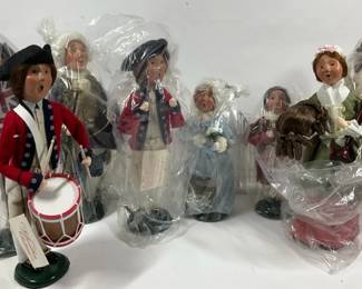 Byers Choice Caroler Revolutionary War and Colonial Figures with Tags