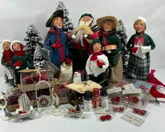 Byers Choice Carolers with Accessories Cardinals Snowmen Trees