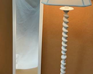 Spiral Lamp Vertical Mirror