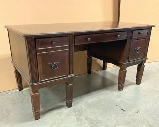 Ashley Hamly Style Desk